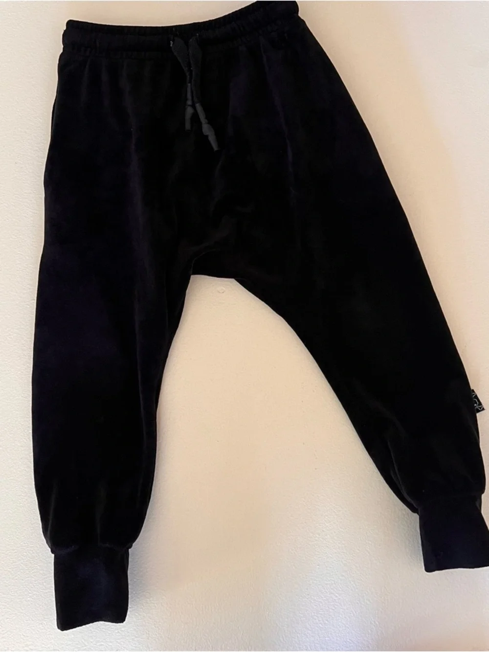 nununu black velvet tracksuit